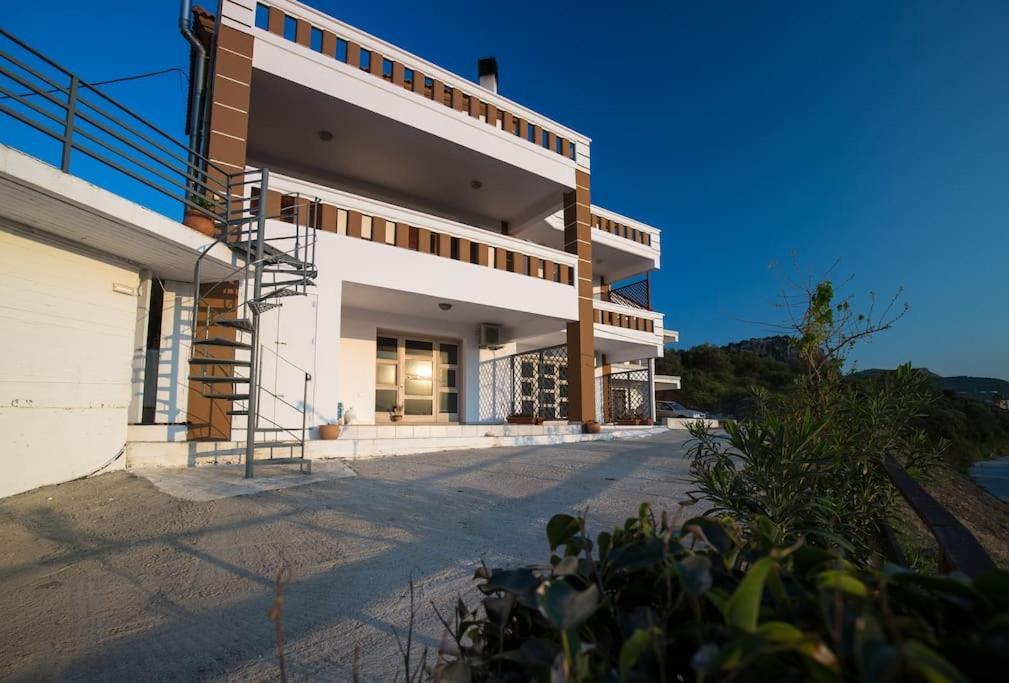 Ben'S Homes Nopigia Ngoại thất bức ảnh